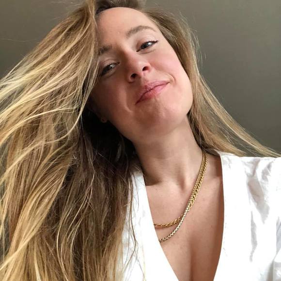 Meet your Posher, Caitlin - Picture 1 of 1